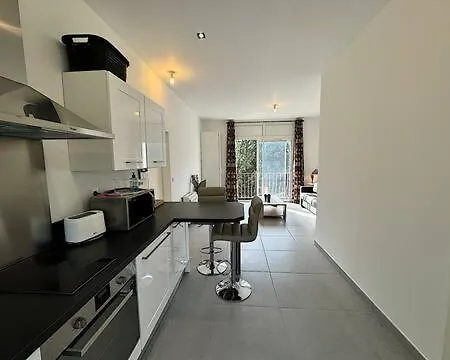 L'olive, Elegant Studio En Pleine Nature Apartment